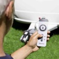 1579622442912-mover-lifestyle-man-mover-remote-control-layer-small.jpg